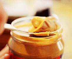 Apakah bahan yang terkandung dalam peanut butter untuk diet?