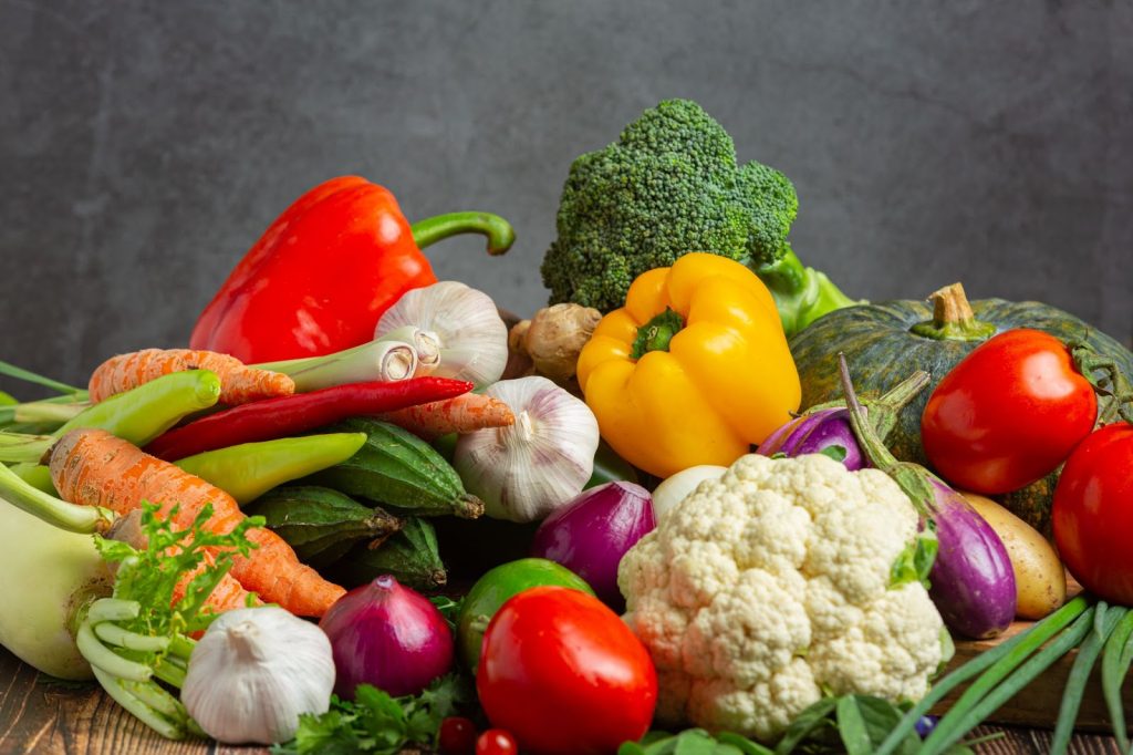 Sayur-sayuran termasuk dalam kategori makanan sihat.