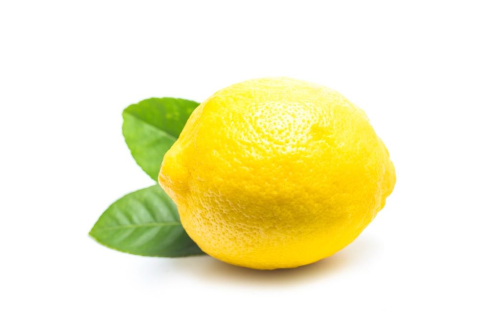 Air lemon juga merupakan ubat sakit tekak.
