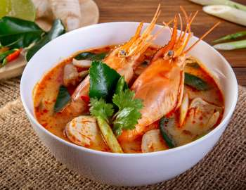 Untuk dapat mengurangkan keradangan di usus, salah satu sup yang boleh dicuba adalah Sup Tom Yam. 